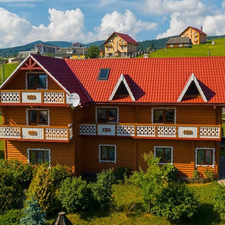 Sadyba U Halyny Sunrise Bukoveľ Exteriér fotografie