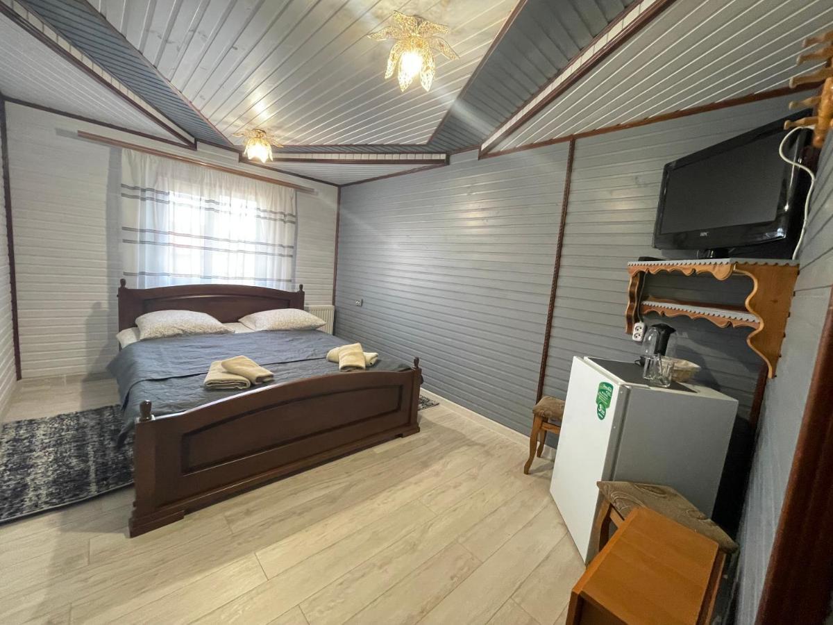Sadyba U Halyny Sunrise Bukoveľ Exteriér fotografie