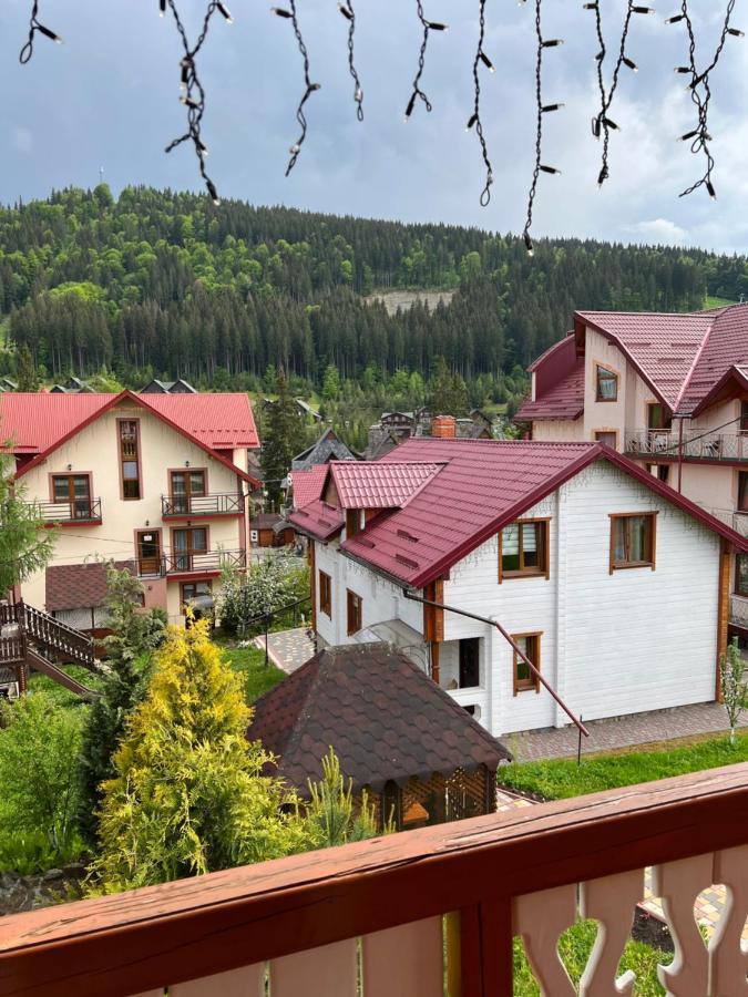 Sadyba U Halyny Sunrise Bukoveľ Exteriér fotografie