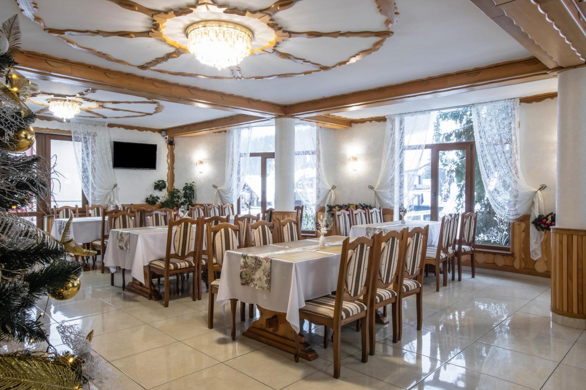 Sadyba U Halyny Sunrise Bukoveľ Exteriér fotografie